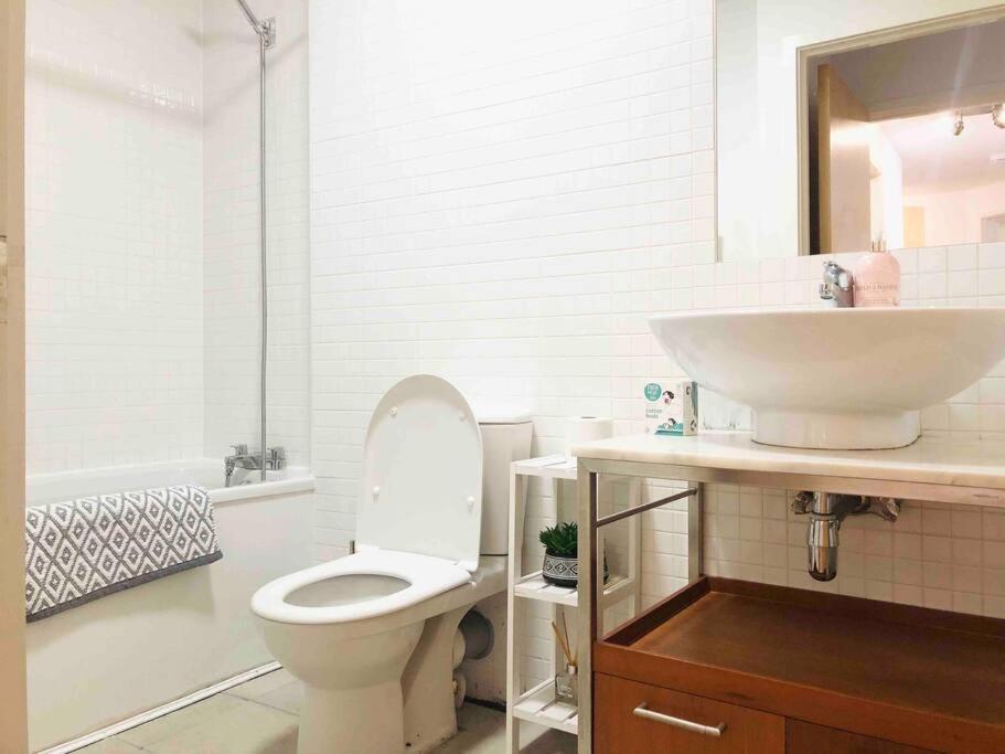 Modern Spacious Retreat Full Fibre Wi-Fi & Free Parking Эдинбург Экстерьер фото