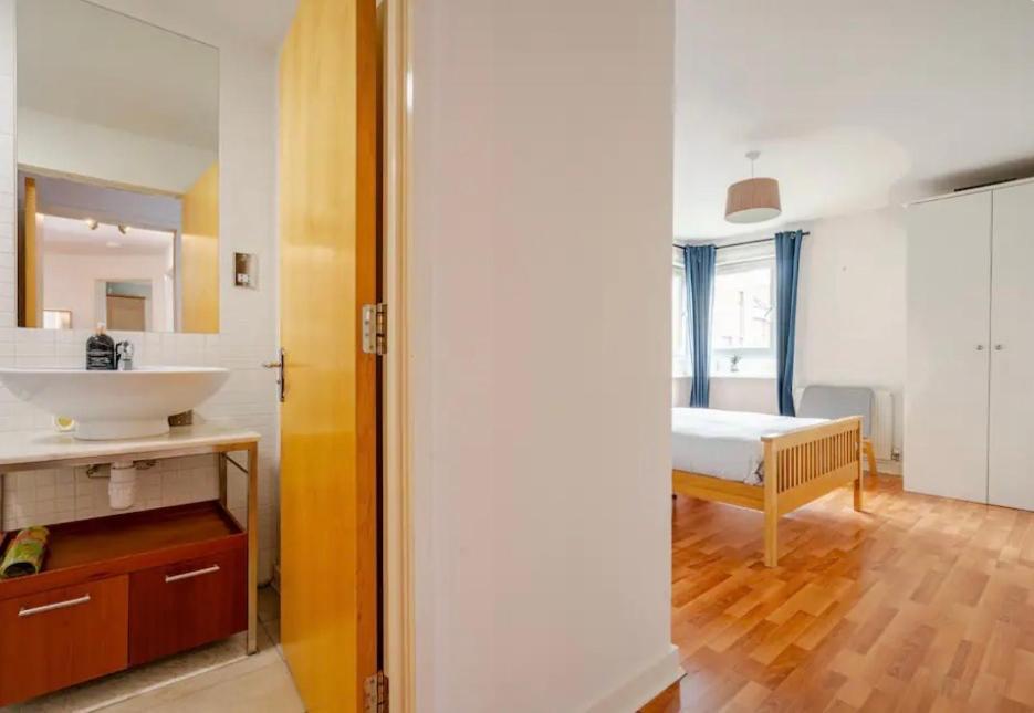 Modern Spacious Retreat Full Fibre Wi-Fi & Free Parking Эдинбург Экстерьер фото