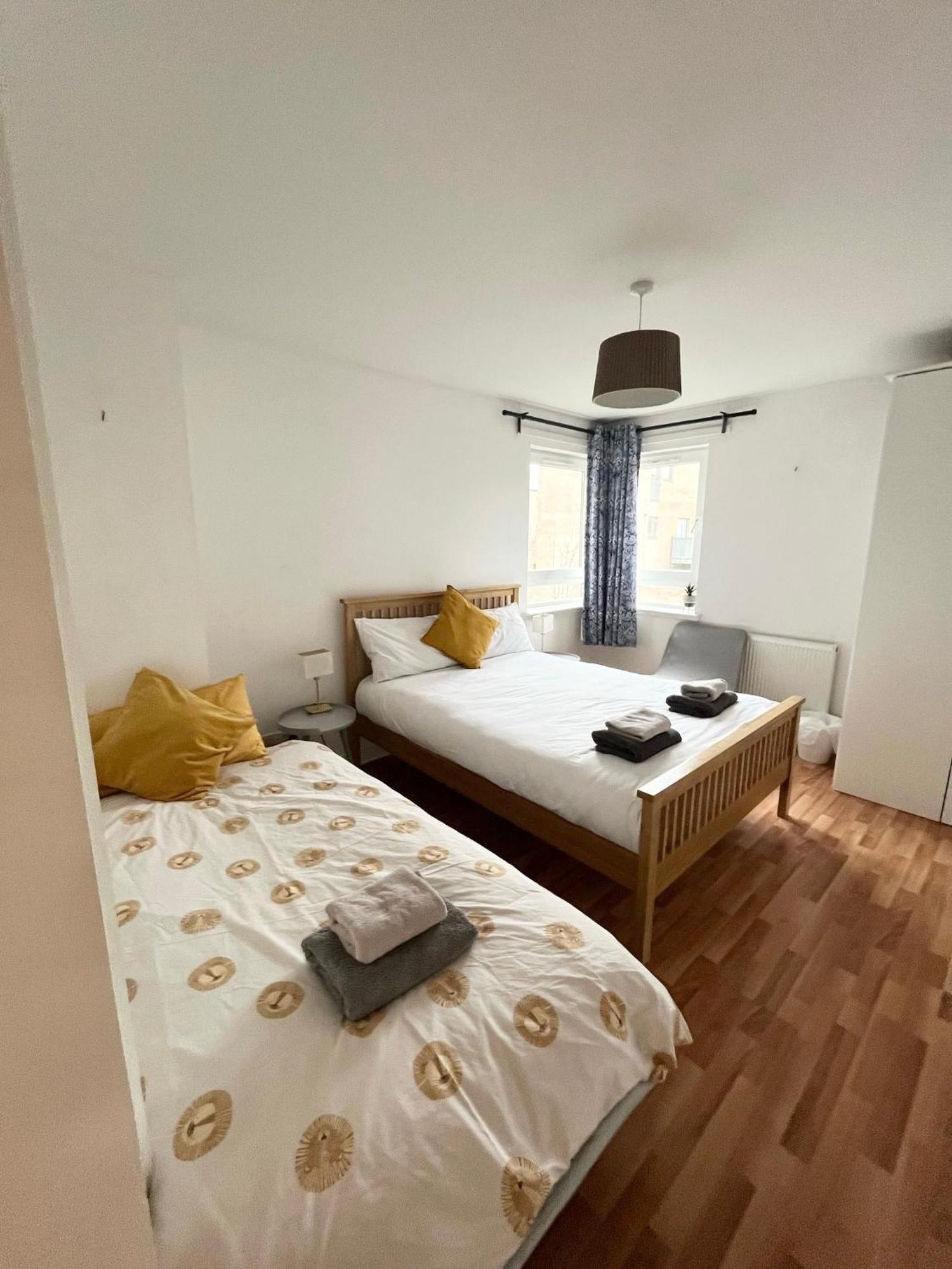 Modern Spacious Retreat Full Fibre Wi-Fi & Free Parking Эдинбург Экстерьер фото