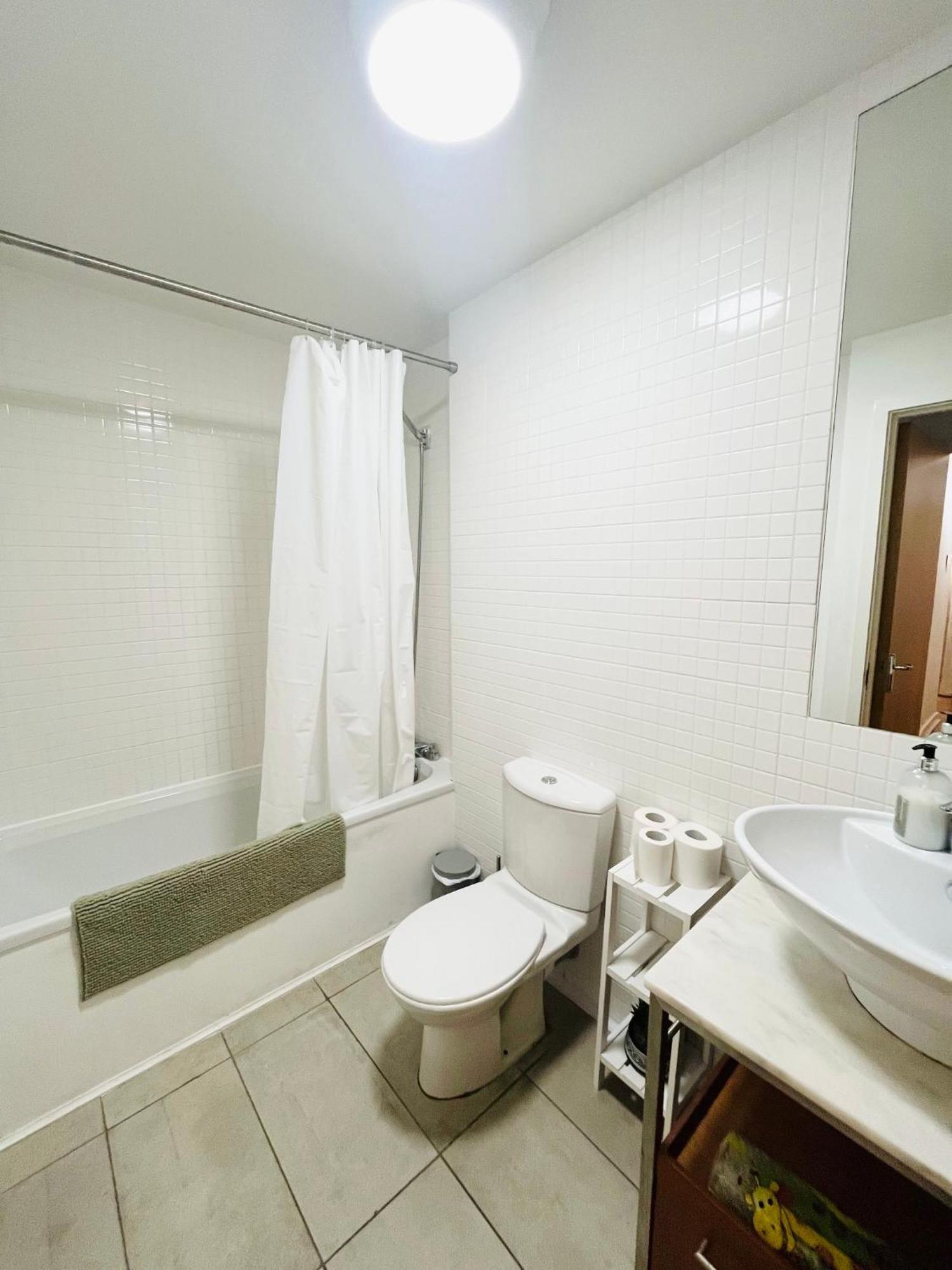 Modern Spacious Retreat Full Fibre Wi-Fi & Free Parking Эдинбург Экстерьер фото